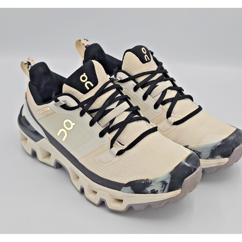 On Cloudwander Waterproof Ivory Black Women 6 Men 4.5 Trail Shoes 93.98183